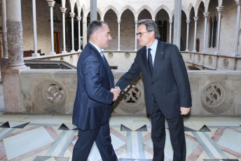 Ignacio Rubio, Presidente de ACEPDRON, con Artur Mas cuando era Presidente de la Generalitat