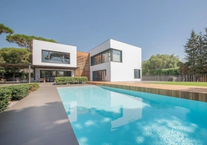 Drones para el sector inmobiliario. Casa de lujo.